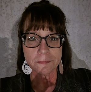 Meet your Posher, Sherry